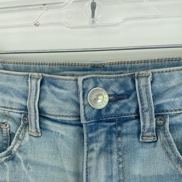 American Eagle | Faded Light Denim Shorts with Distressing | Excellent Condition - Picture 3 of 7